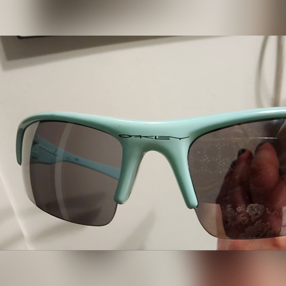 Oakleys Sunglasses